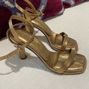 Good Tamara Mellon heels